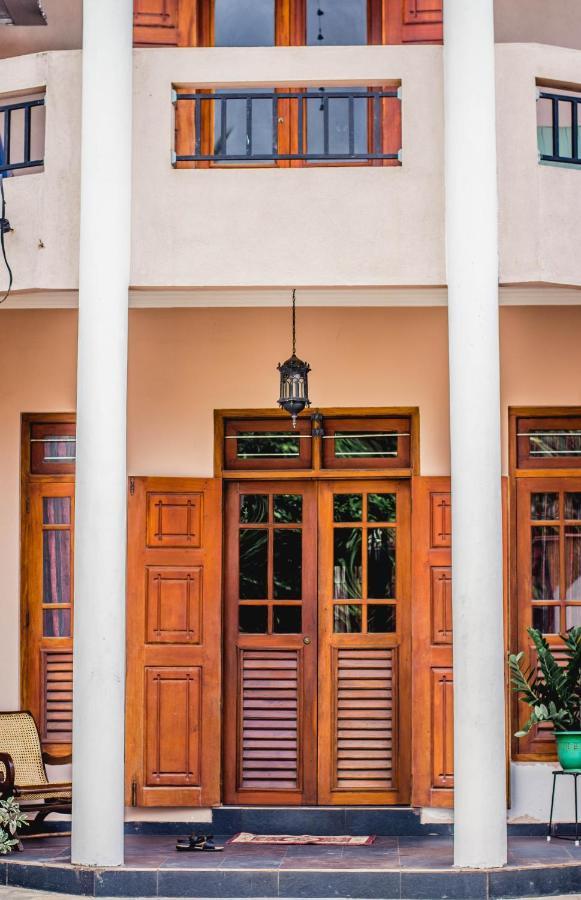 4Ty Two Homestay Galle Exterior foto