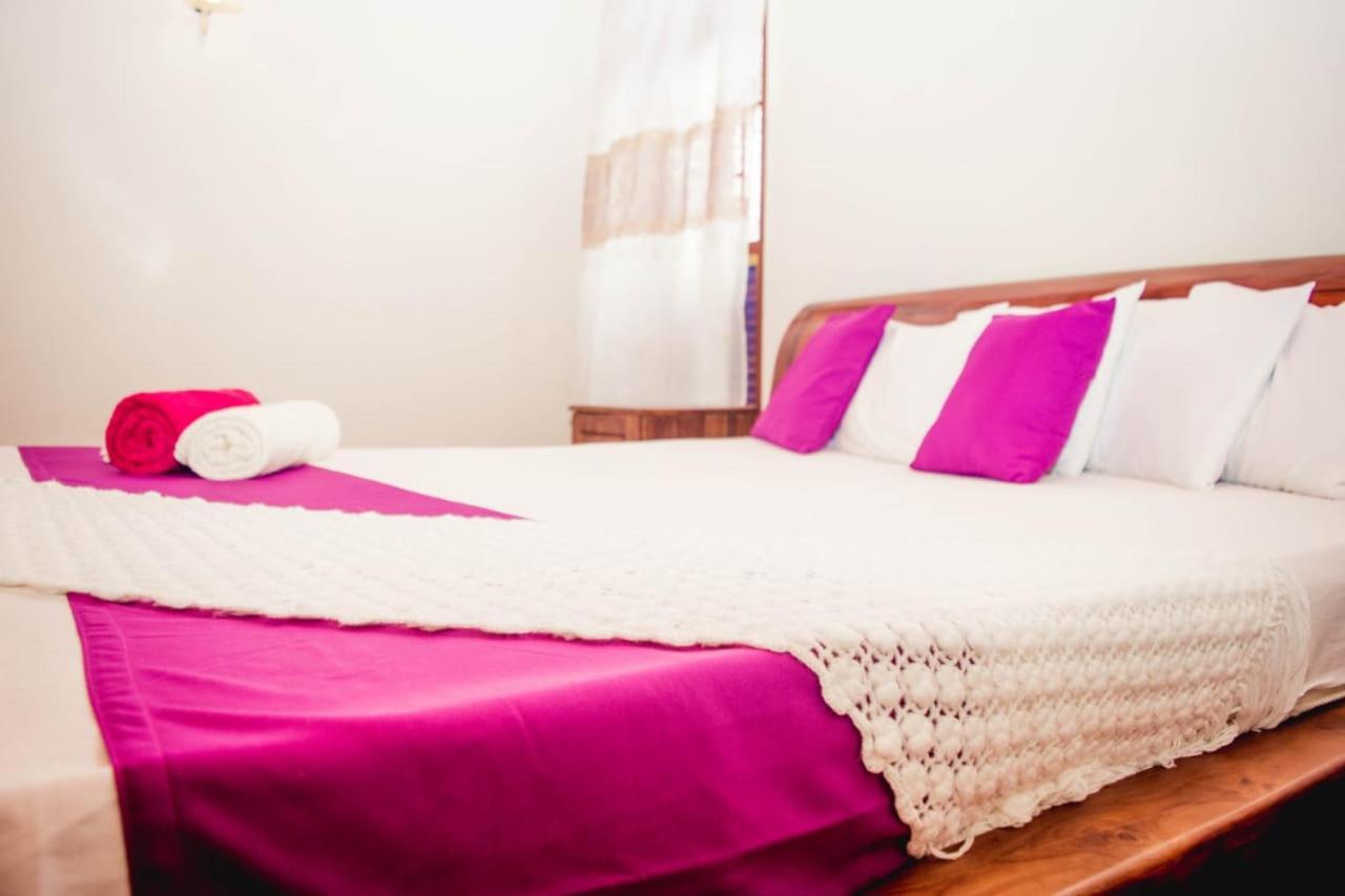 4Ty Two Homestay Galle Exterior foto